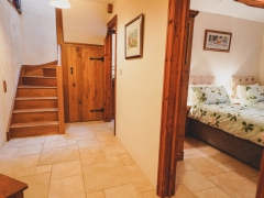 hallway to bedrooms